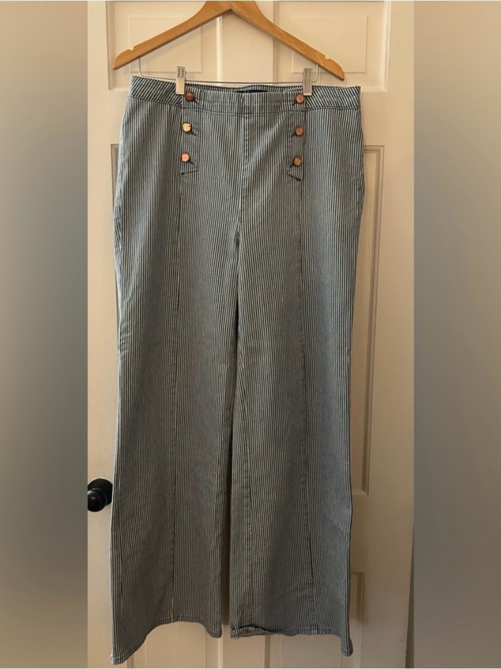 British Boden Helston Sailor
Striped Denim Jeans Wide UK
18L US 14L